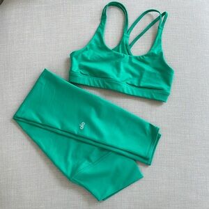 Alo Yoga ⅞ High-Waist Airbrush Legging & Airbrush Suspension Bra - Matching Set